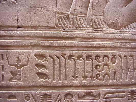 ancient egyptian hieroglyphics numbers