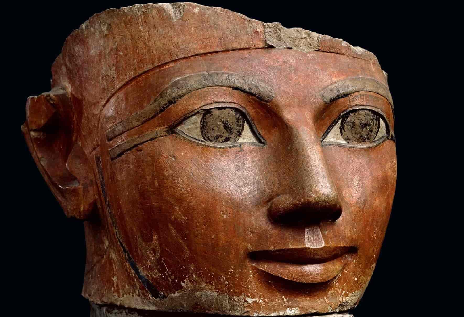 why-they-tried-to-erase-the-ancient-egyptian-queen-hatshepsut-from-history