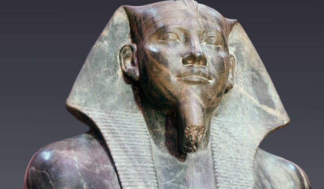 The secrets of the magnificent statue of pharaoh Khafre