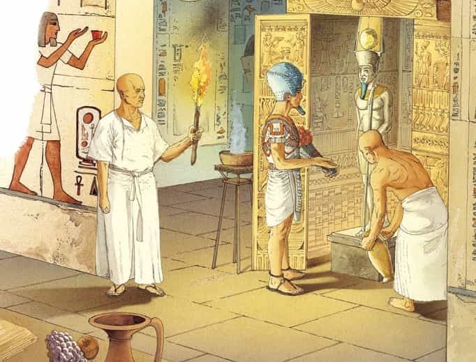 priests of temples in egypt