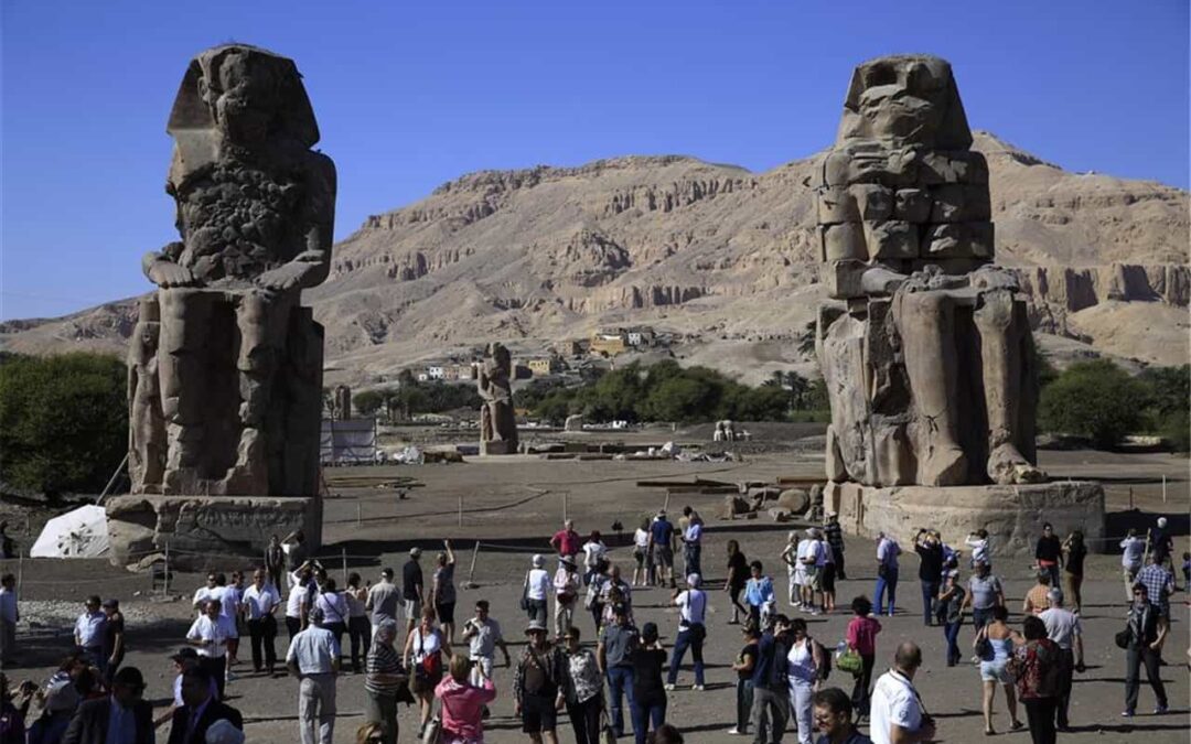 Colossi of Memnon | monuments, Egypt | Britannica - verloop.io