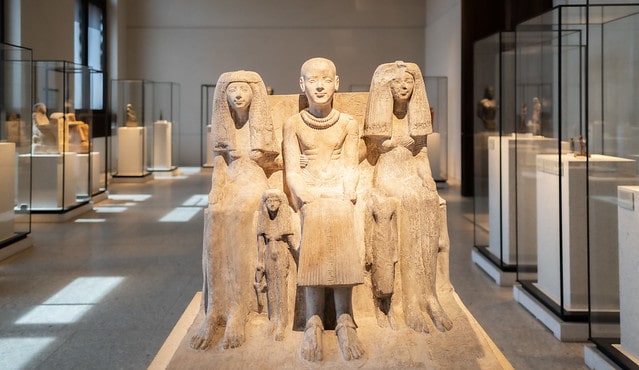 Family group of Ptah-mai