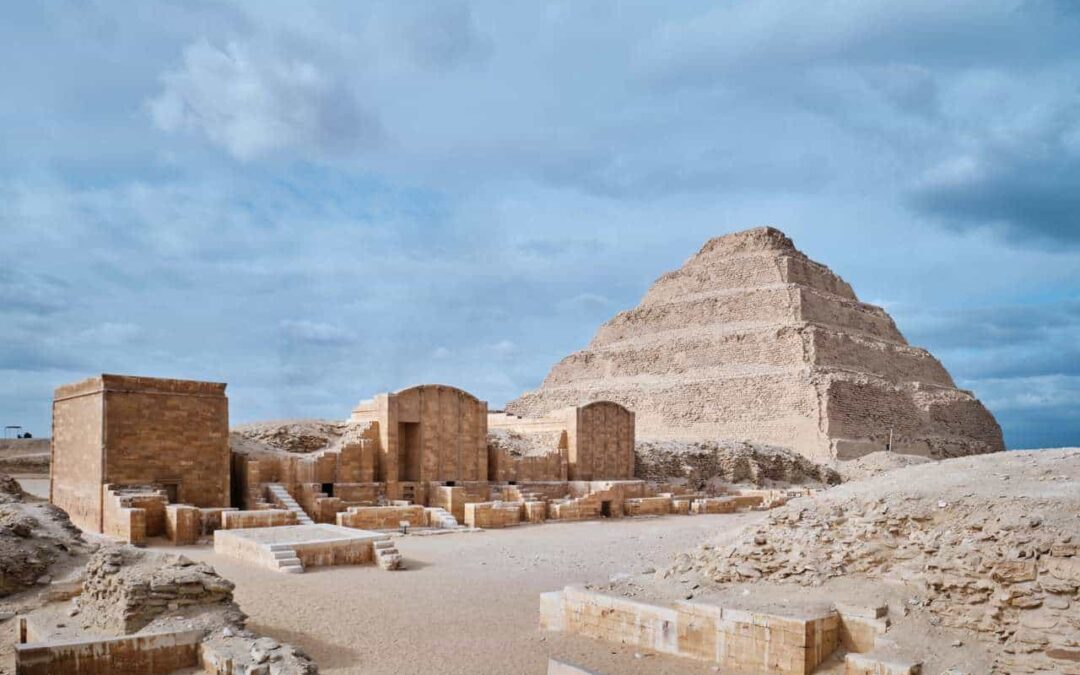 5 Facts About the Pyramid of Djoser (The Oldest in Egypt) That You May Not Know